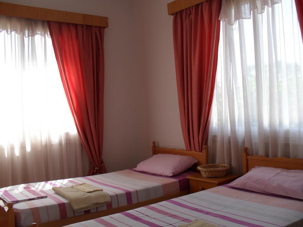 Villa Theodora Paphos Phòng bức ảnh